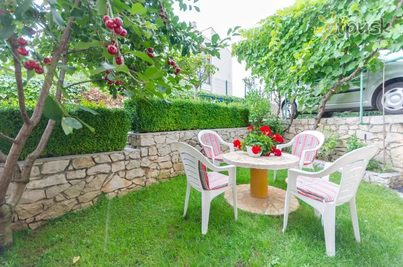 Фото отеля Peaceful Green Oasis Apartment 3* Vodice Horvātija ārpuse un baseini