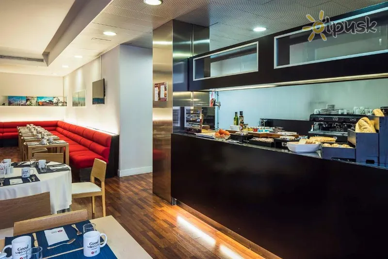 Фото отеля Exe Tres Cantos 4* Мадрид Испания бары и рестораны