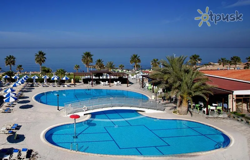 Фото отеля Kefalos Beach Tourist Village 4* Пафос Кіпр екстер'єр та басейни