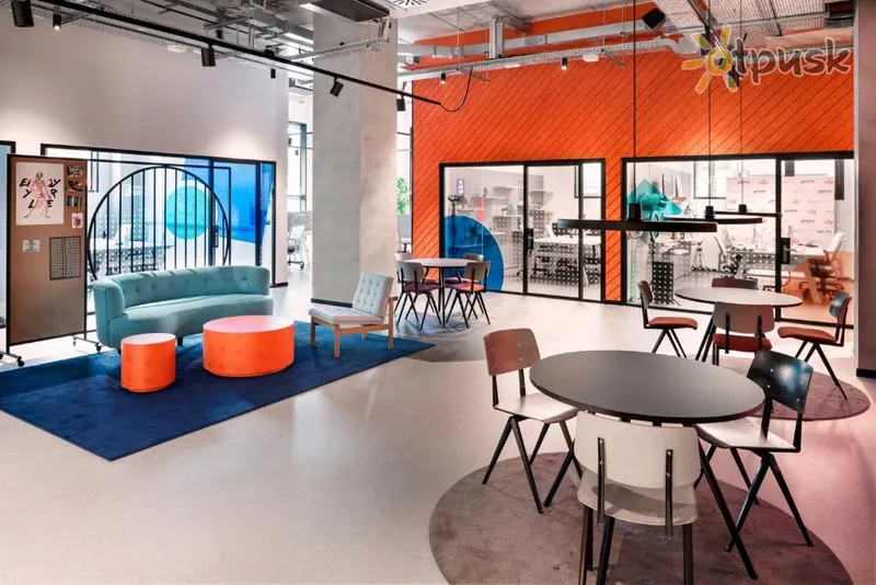 Фото отеля The Social Hub Bologna 4* Болонья Италия лобби и интерьер