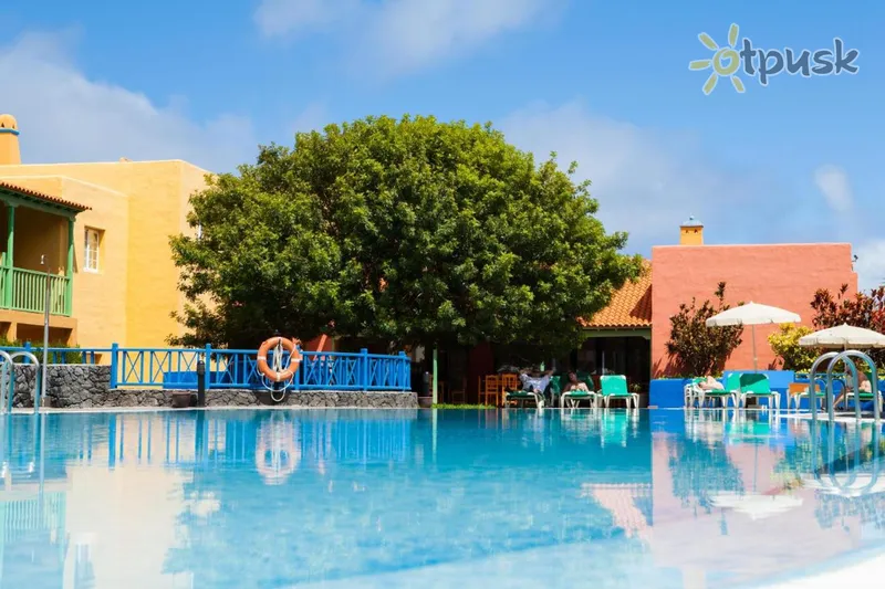 Фото отеля La Caleta Apartments 3* о. Пальма (Канары) Испания экстерьер и бассейны