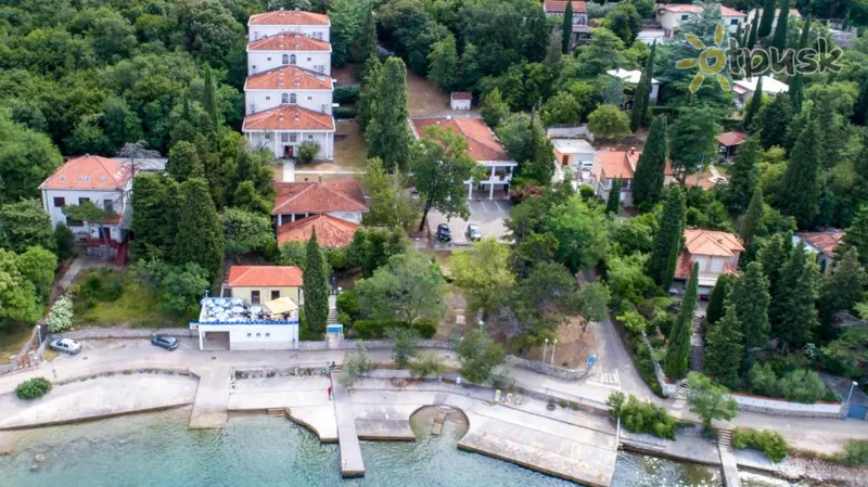 Фото отеля Delfin Hotel 3* о. Крк Хорватия экстерьер и бассейны