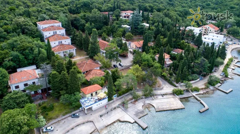 Фото отеля Delfin Hotel 3* о. Крк Хорватия экстерьер и бассейны