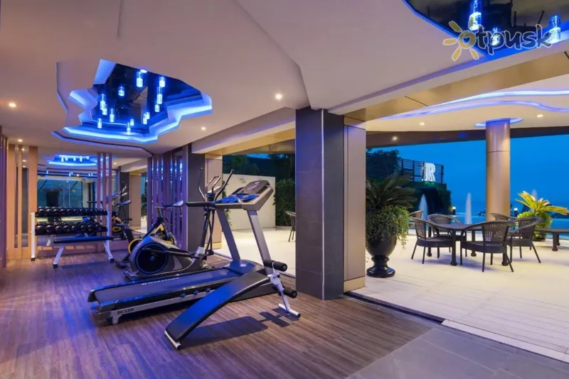 Фото отеля Rodina Beach Hotel 4* Паттайя Таиланд