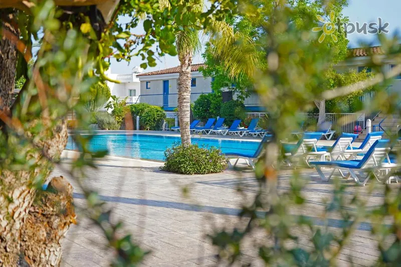 Фото отеля Green Bungalows Hotel Apartments 4* Айя Напа Кипр экстерьер и бассейны