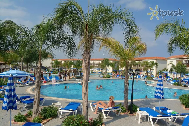 Фото отеля Tsokkos Paradise Village 4* Айя Напа Кіпр екстер'єр та басейни