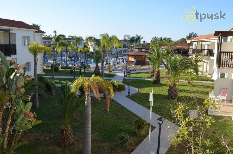 Фото отеля Tsokkos Paradise Village 4* Айя Напа Кіпр екстер'єр та басейни