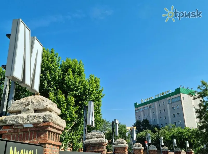 Фото отеля Gran Legazpi Hotel 3* Мадрид Іспанія екстер'єр та басейни