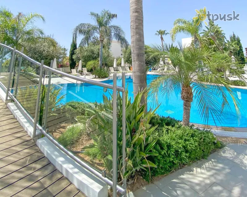 Фото отеля Anesis Hotel 3* Айя Напа Кіпр екстер'єр та басейни