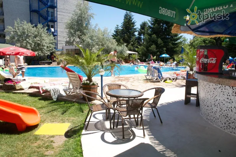 Фото отеля Дунав 4* Сонячний берег Болгарія екстер'єр та басейни