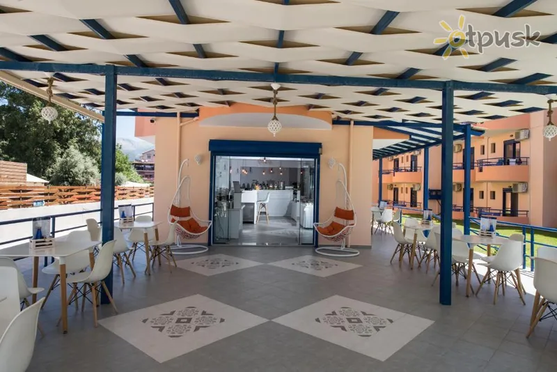 Фото отеля Akroyiali Resort 3* о. Лефкас Греция бары и рестораны