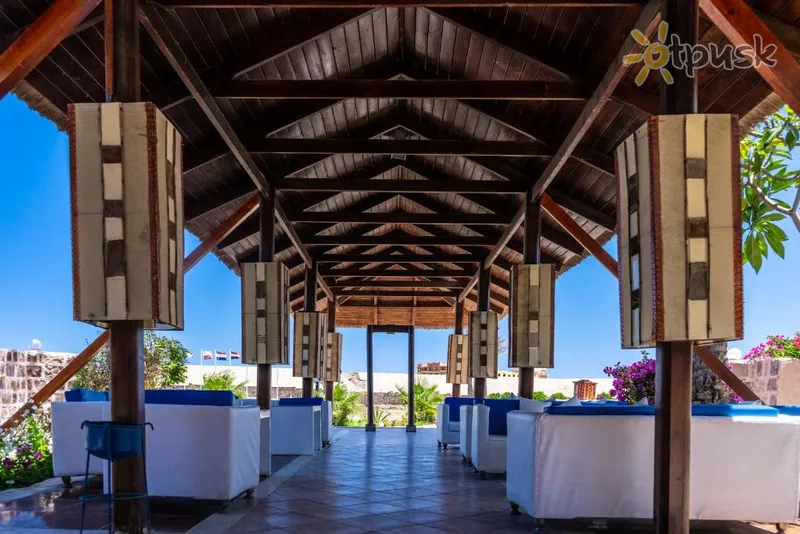 Фото отеля Abu Dabbab Lodge 3* Марса Алам Египет экстерьер и бассейны