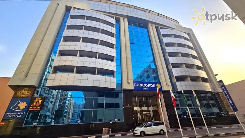Фото отеля Concorde Deira Hotel 4* Дубай ОАЭ экстерьер и бассейны
