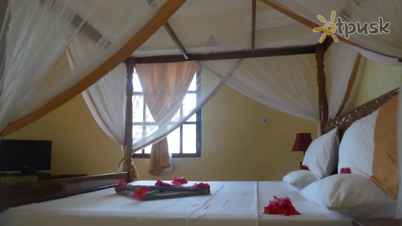 Фото отеля Arabian Nights Suites 3* Паже Танзания номера
