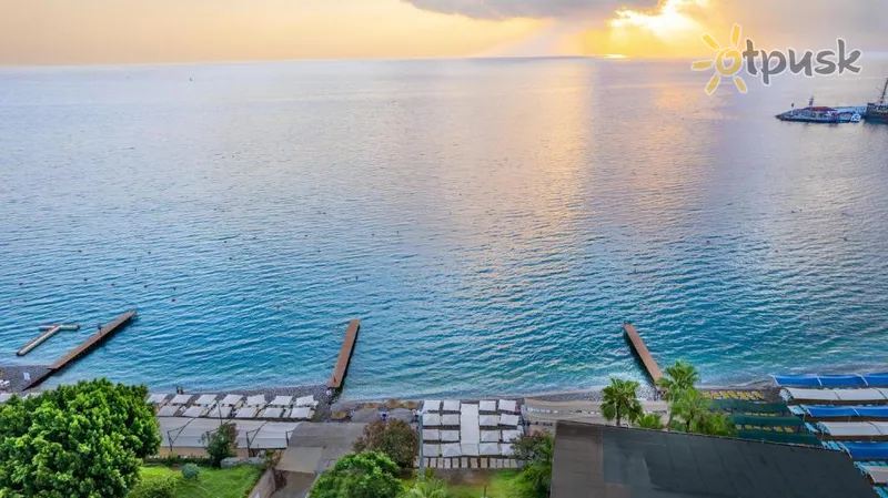 Фото отеля Viking Beach Hotel & Spa 3* Кемер Туреччина пляж