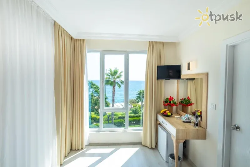 Фото отеля Viking Beach Hotel & Spa 3* Кемер Туреччина номери