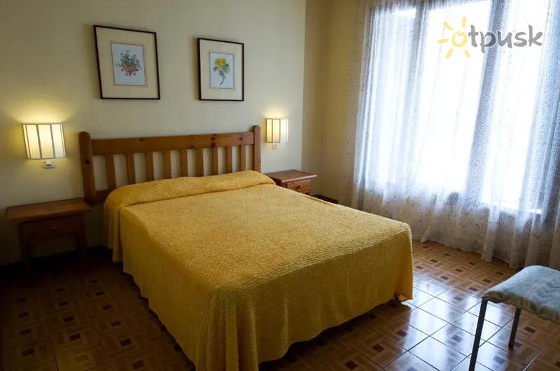 Фото отеля Pessets Adelaida Apartamentos 3* Барселона Испания номера