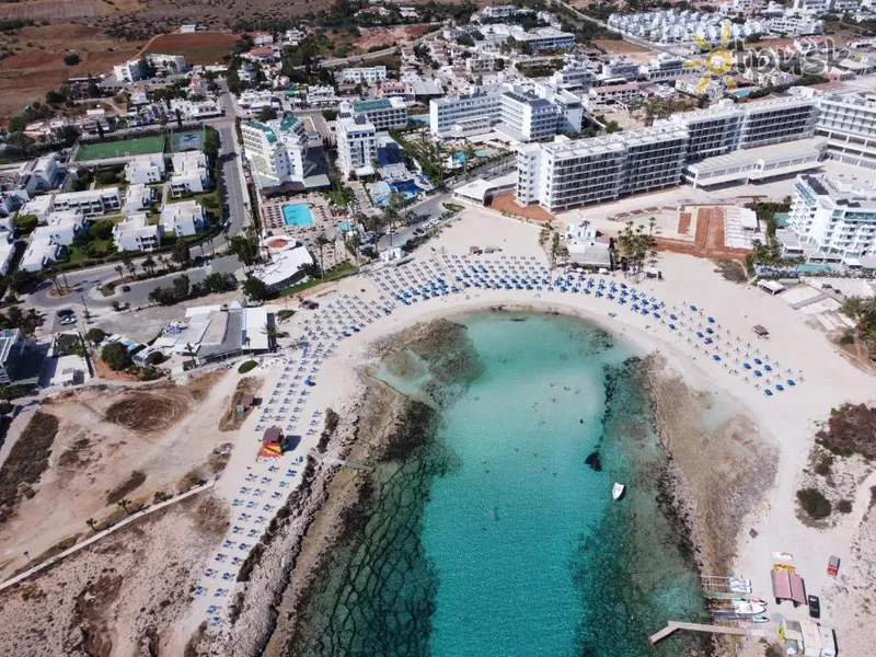 Фото отеля Anonymous Beach Hotel 3* Aija Napa Kipra pludmale