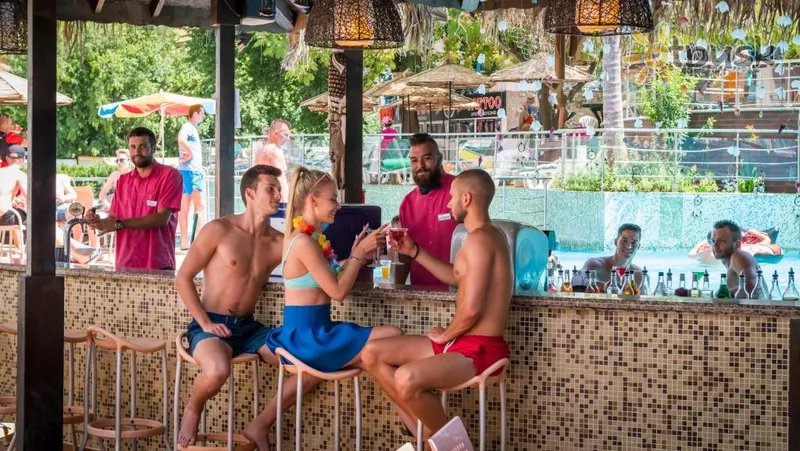 Фото отеля SH Dolce Mare 4* Золотые пески Болгария бары и рестораны