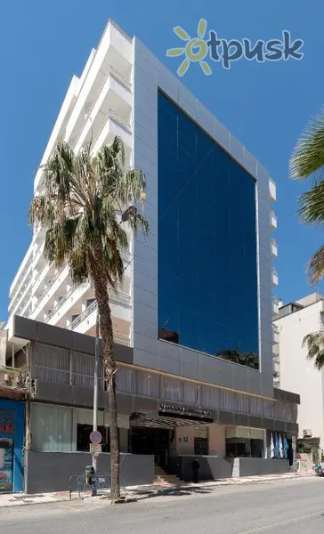 Фото отеля Costa Malaga Hotel by Pierre & Vacances 4* Коста Дель Соль Испания экстерьер и бассейны
