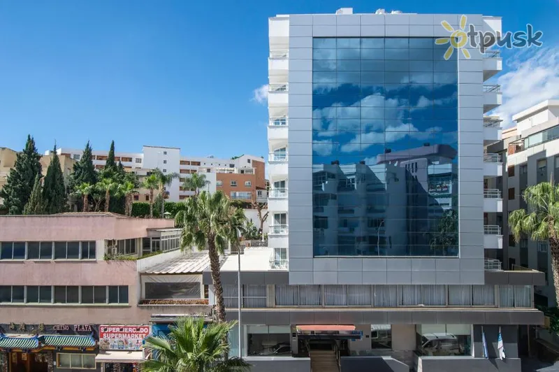 Фото отеля Costa Malaga Hotel by Pierre & Vacances 4* Коста Дель Соль Испания экстерьер и бассейны