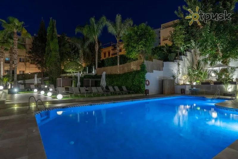 Фото отеля Costa Malaga Hotel by Pierre & Vacances 4* Коста Дель Соль Испания экстерьер и бассейны