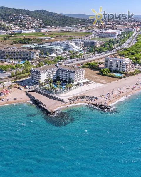 Фото отеля Caprici Beach Hotel & Spa 4* Коста Дель Маресме Испания пляж