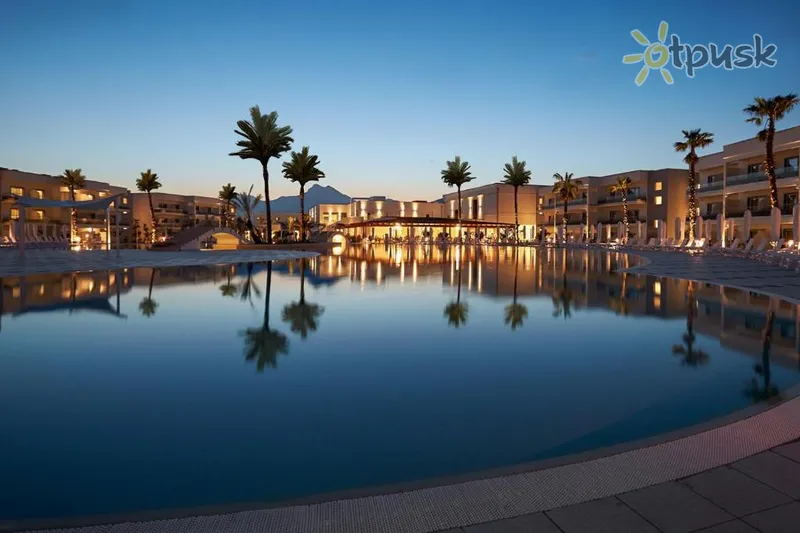 Фото отеля Maritim Resort Calabria 5* Калабрия Италия экстерьер и бассейны