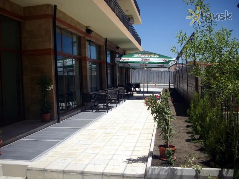 Фото отеля Serenity Hotel 3* Святой Влас Болгария экстерьер и бассейны