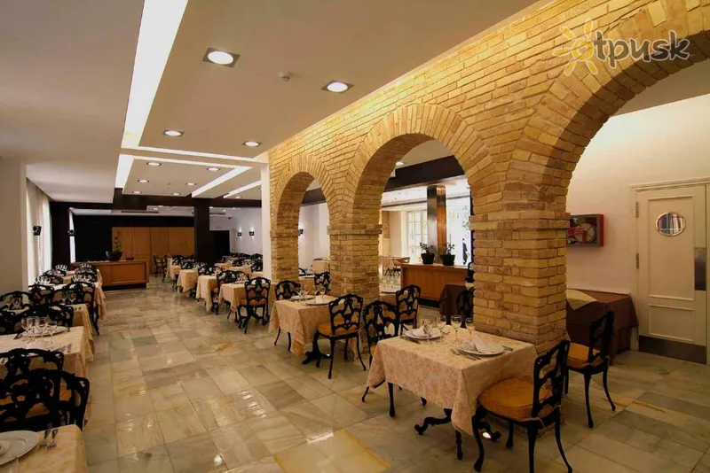 Фото отеля San Gil 4* Seviļa Spānija bāri un restorāni