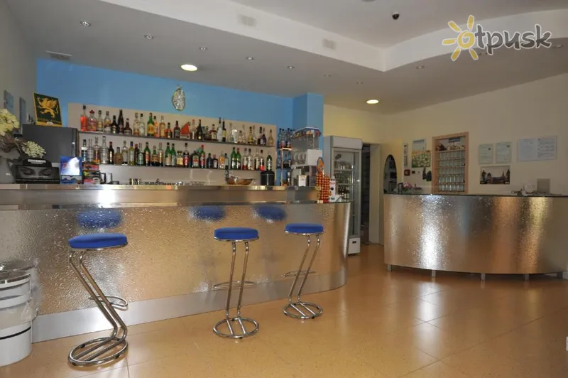 Фото отеля Metron Hotel 3* Rimini Itālija bāri un restorāni