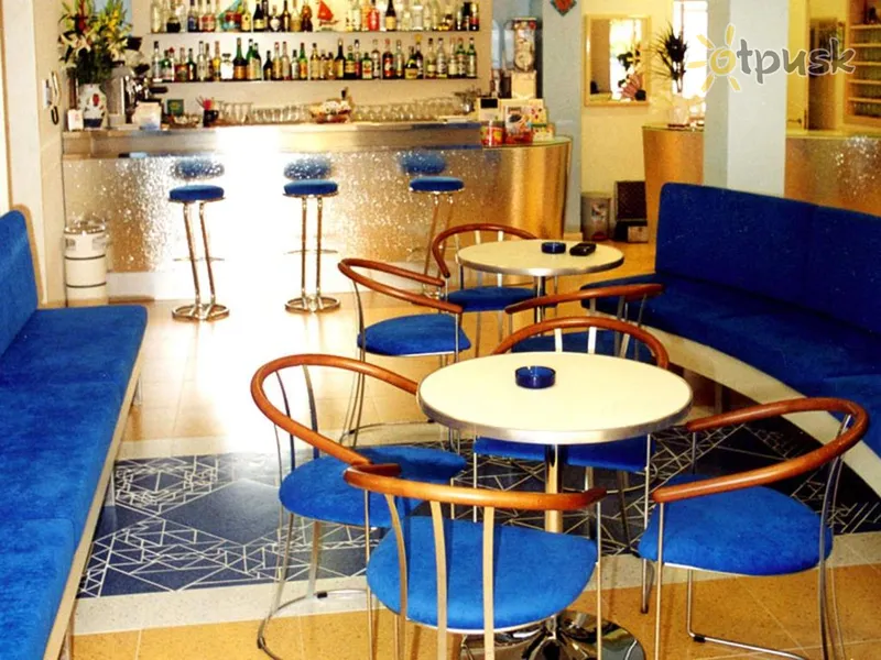 Фото отеля Metron Hotel 3* Rimini Itālija bāri un restorāni
