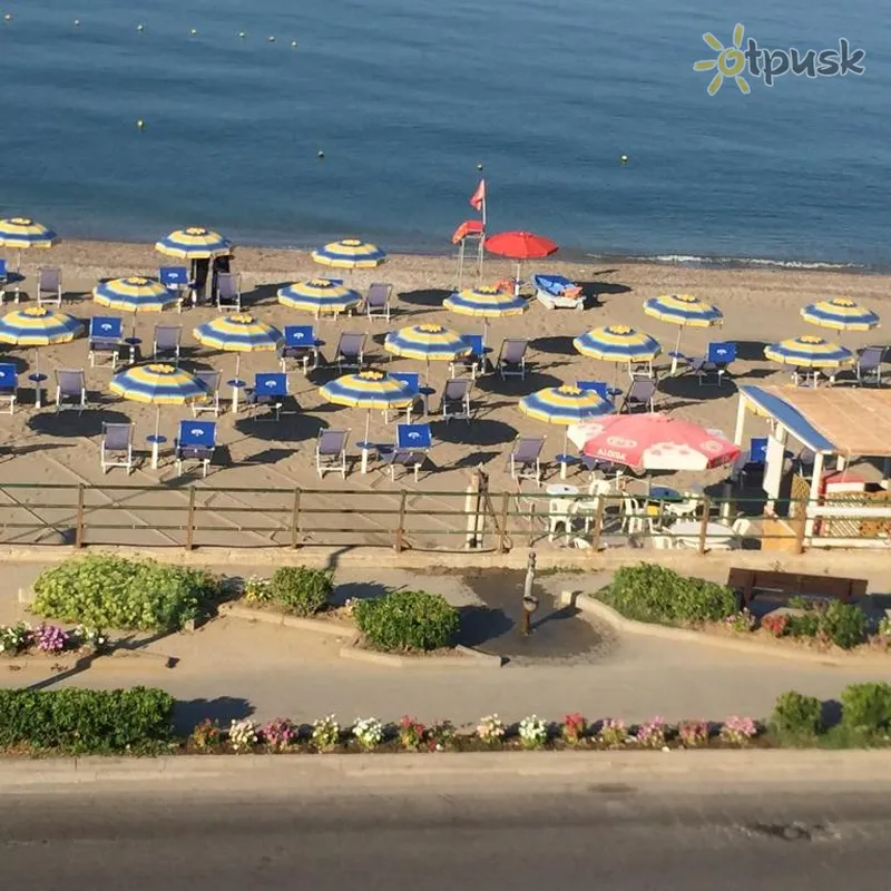 Фото отеля Ancora Hotel 4* Салерно Италия пляж