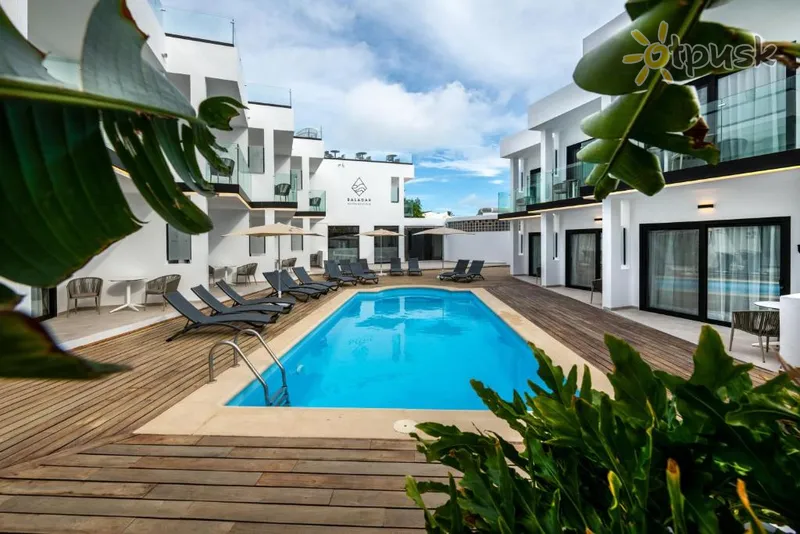 Фото отеля Saladar Suites Boutique 3* O. Formentera Spānija ārpuse un baseini