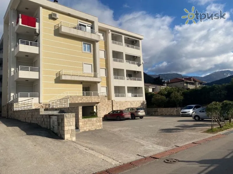 Фото отеля Brezine 21 Apartments 3* Петровац Черногория экстерьер и бассейны