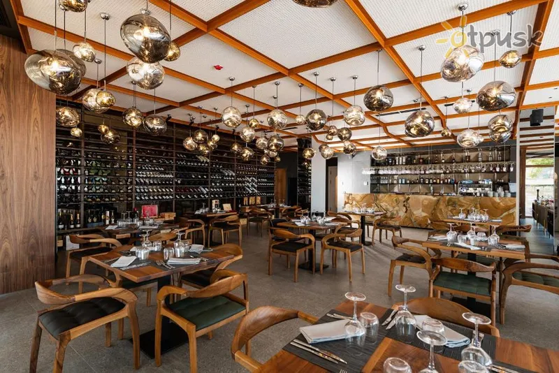 Фото отеля Chic Boutique Hotel 4* Влера Албания бары и рестораны