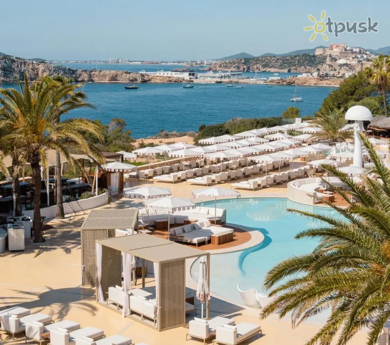 Фото отеля Destino Five Ibiza 5* о. Ібіца Іспанія екстер'єр та басейни