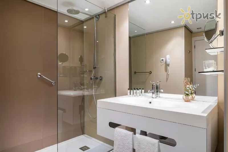 Фото отеля INNSiDE Alicante Porta Maris 4* Коста Бланка Испания номера