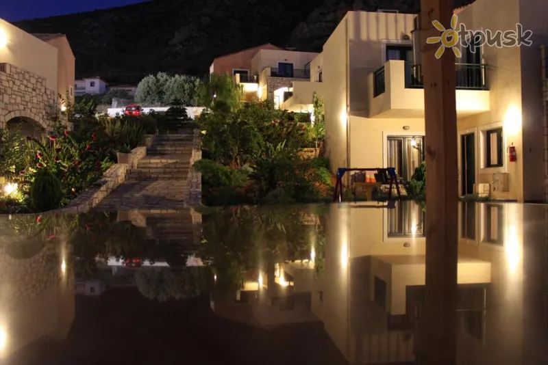 Фото отеля Pilot's Villas Luxury Suites 4* Kreta – Heraklionas Graikija išorė ir baseinai