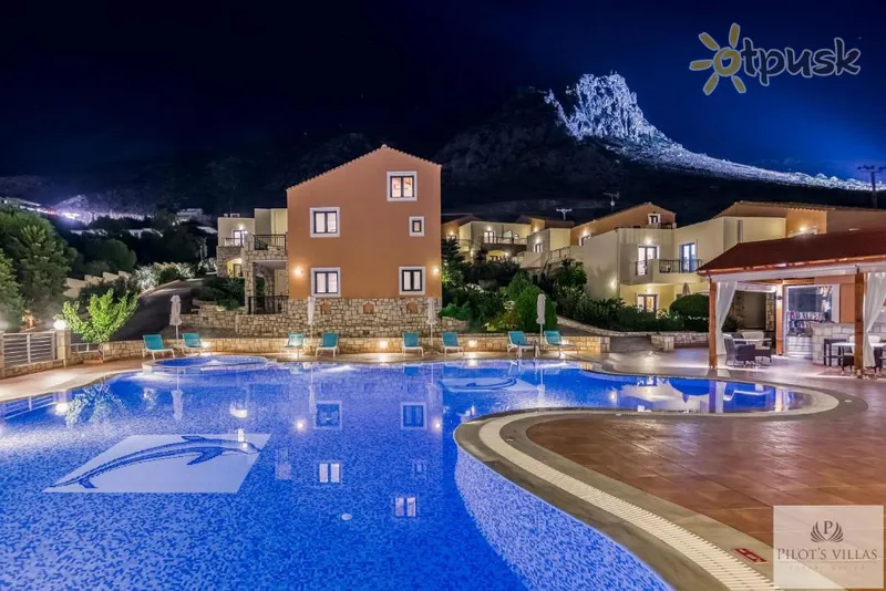 Фото отеля Pilot's Villas Luxury Suites 4* Kreta – Heraklionas Graikija išorė ir baseinai