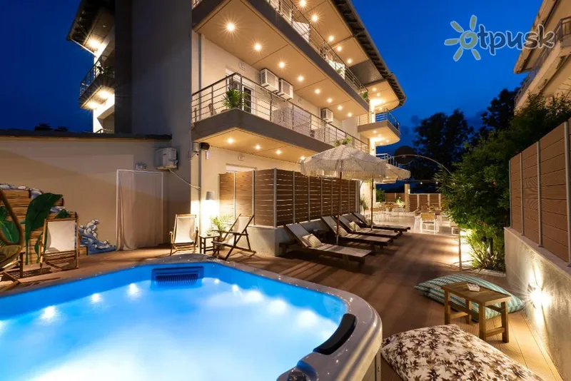 Фото отеля ELLE Rooms & Suites 3* Pieria Grieķija ārpuse un baseini