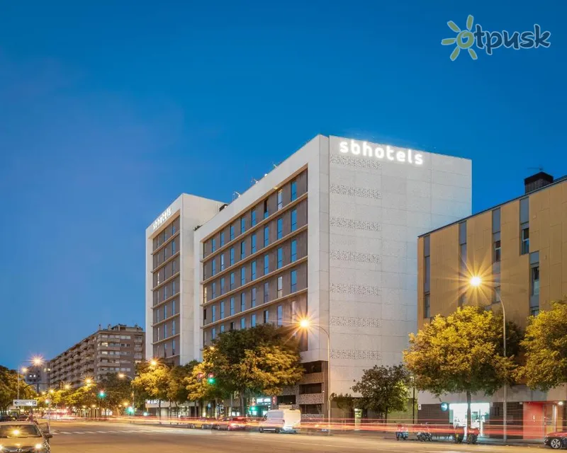 Фото отеля SB Plaza Europa 4* Barselona Ispanija išorė ir baseinai