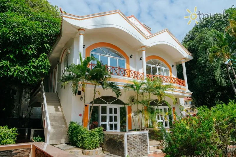 Фото отеля Le Aqua Resort & Spa Phan Thiet 4* Фантьет Вьетнам экстерьер и бассейны