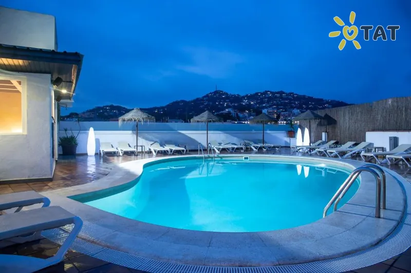 Фото отеля Lloret Santa Rosa Hotel by Pierre & Vacances 4* Коста Брава Испания