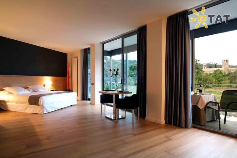Фото отеля Món Sant Benet Hotel & Conference Centre 4* Барселона Испания