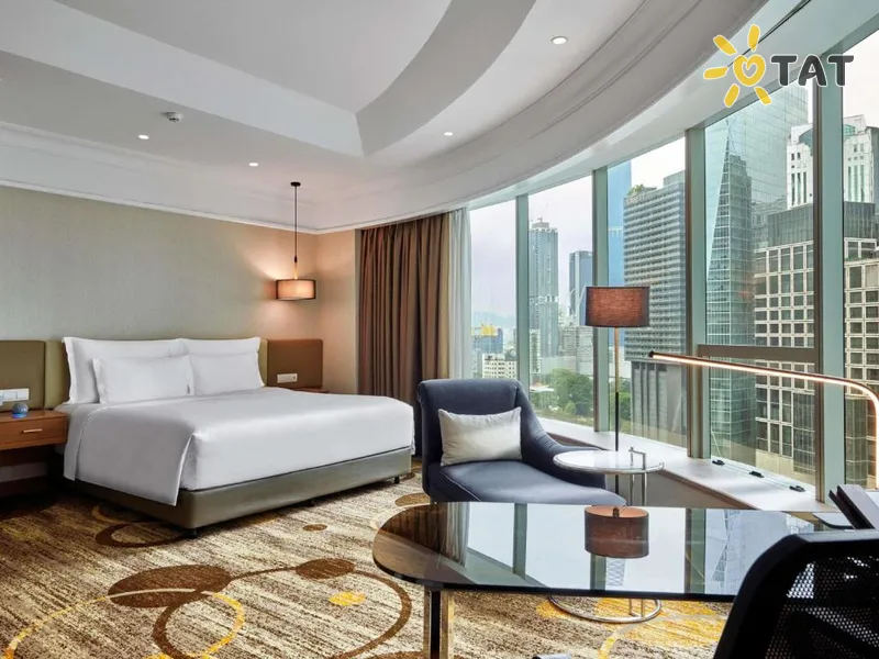 Фото отеля Pullman Kuala Lumpur City Centre Hotel & Residences 5* Куала-Лумпур Малайзия