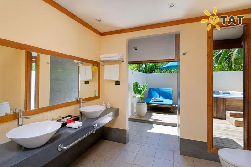 Фото отеля Canareef Resort Maldives 4* Адду Атолл Мальдивы