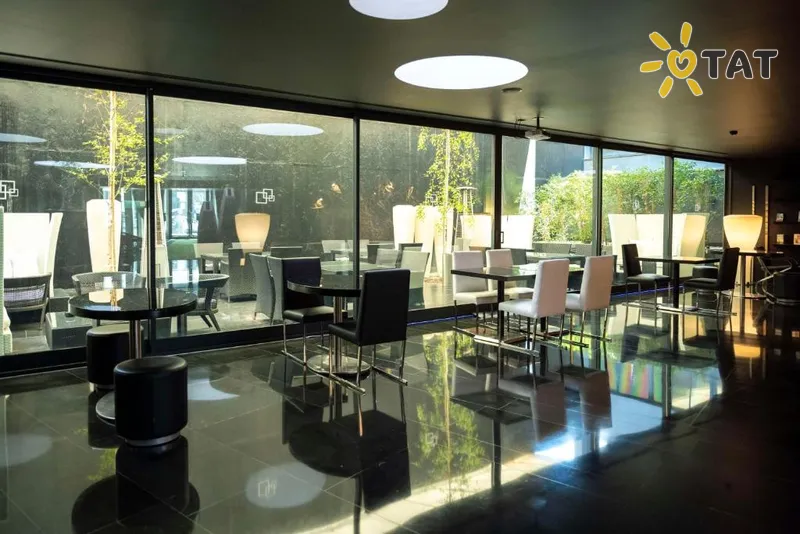 Фото отеля DoubleTree by Hilton Lisbon Fontana Park 4* Лиссабон Португалия