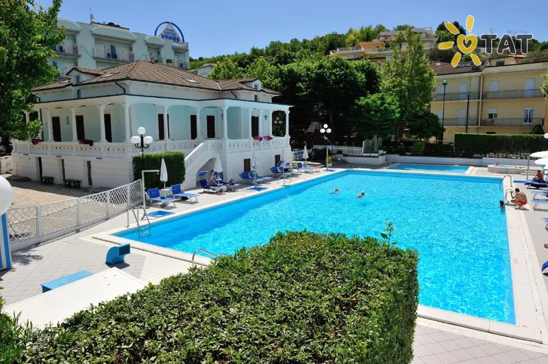 Фото отеля Venus Hotel 4* Пезаро Италия