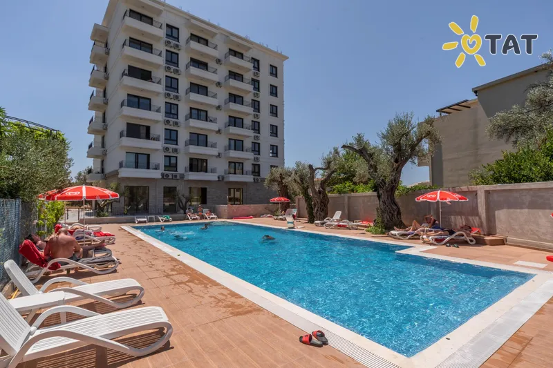 Фото отеля Pharos Apartments 3* Бар Черногория экстерьер и бассейны